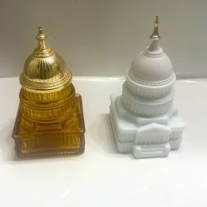 VINTAGE Avon Decanter Bottle "The Capitol" Wild Country After Shave Bottles